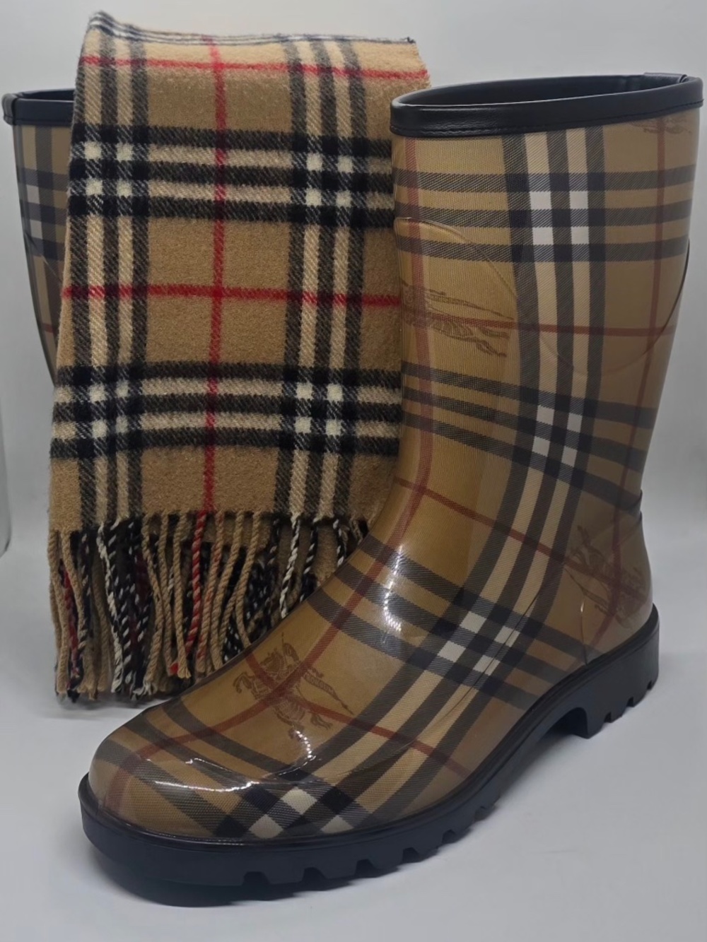 Burberry Boots w/ Scarf Women Size 41